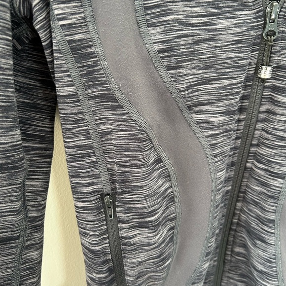 Lululemon 1st Edition Stride Fitted Activewear Heather Grey/Black Hooded Jacket - Picture 5 of 8